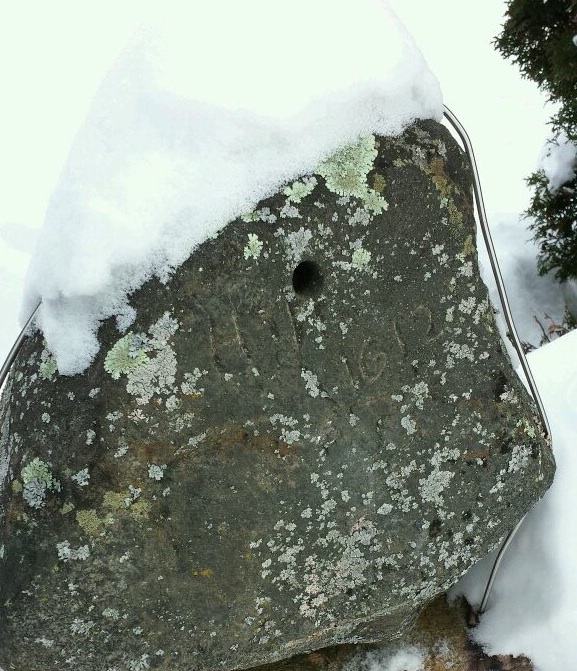 The Hudson Stone as photographed on February 5th 2014. Inscribed with "HH 1612 CAPTIVE". No forensic archeologic studies have been done on the artifact. (Photo courtesy D.Pilgrim)