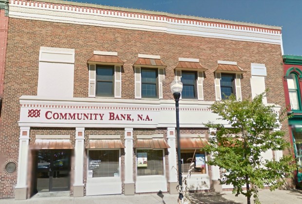 Is this building on the main street the inspiration for the Bailey Building and Loan business featured in the film?