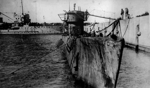 U-977 after surrennder in Argentinian harbour 99 days after the end of the war.